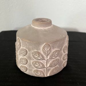 Bud Vase- Embellished
Cement